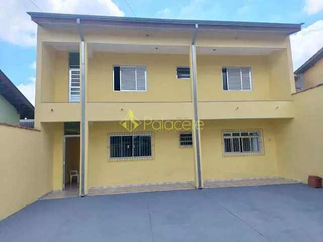 Casa com 250m² 3 quartos e 2 banheiros, à venda, no bairro Residencial Mombaça em Pindamonhangaba