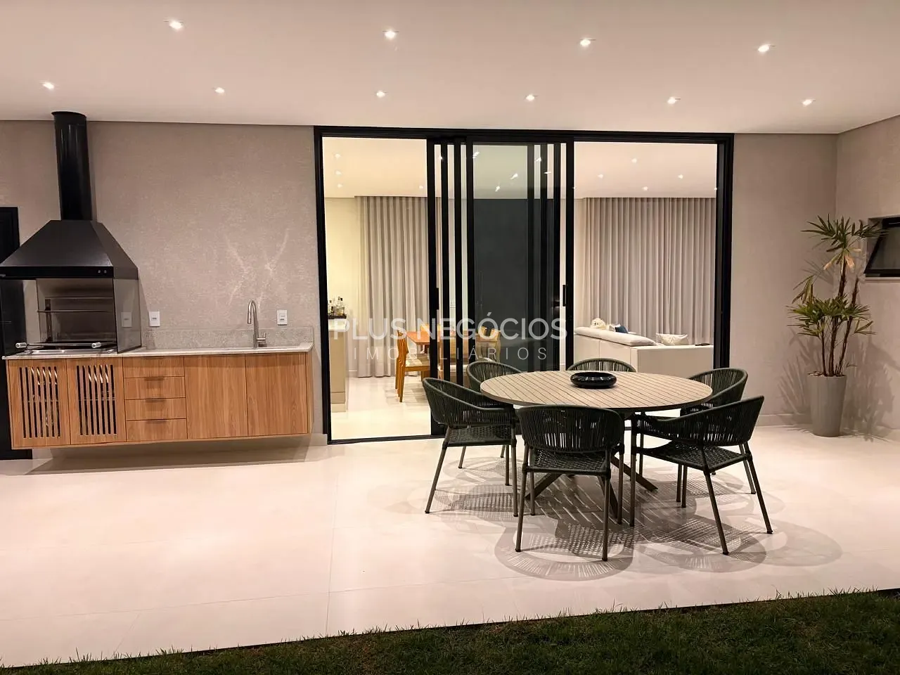 Casa, 3 quartos, 201 m² - Foto 10