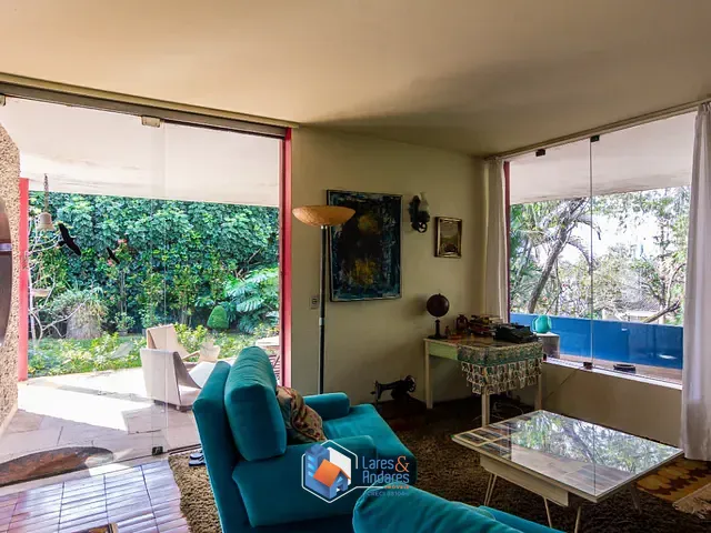 Casa com 1062m² 4 quartos e 4 banheiros, à venda, no bairro Jardim Leonor em São Paulo