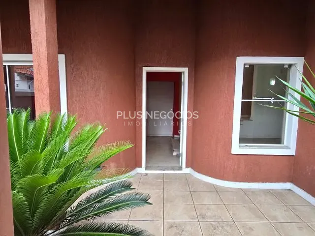 Casa 3 quartos e 4 banheiros, à venda, no bairro Jardim Faculdade em Sorocaba