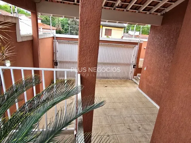 Casa 3 quartos e 4 banheiros, à venda, no bairro Jardim Faculdade em Sorocaba