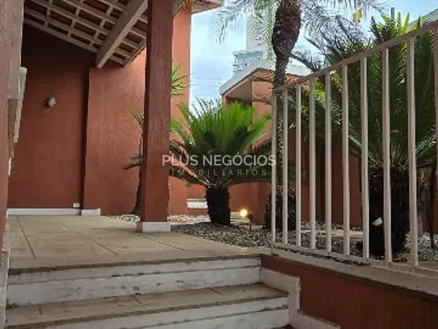 Casa 3 quartos e 4 banheiros, à venda, no bairro Jardim Faculdade em Sorocaba