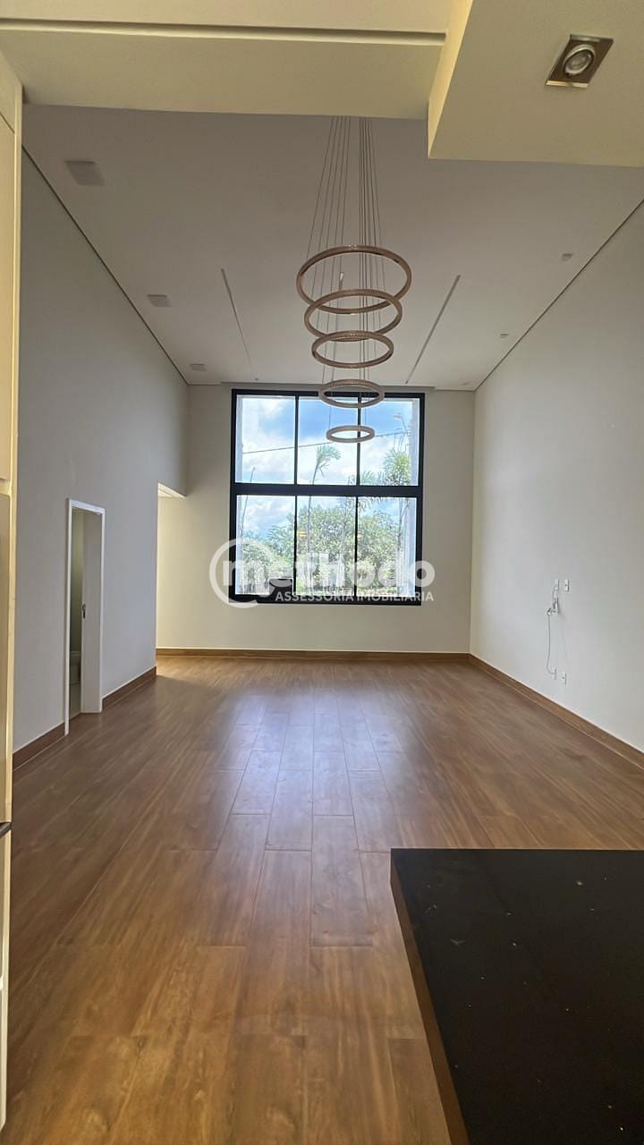 Casa, 3 quartos, 209 m² - Foto 2
