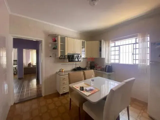 Casa com 260m² 3 quartos e 2 banheiros, à venda, no bairro Jardim Califórnia em Indaiatuba