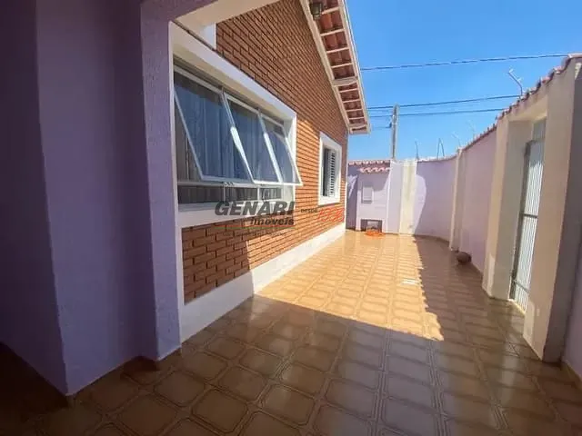 Casa com 260m² 3 quartos e 2 banheiros, à venda, no bairro Jardim Califórnia em Indaiatuba