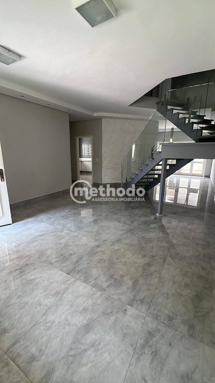 Casa, 3 quartos, 255 m² - Foto 2