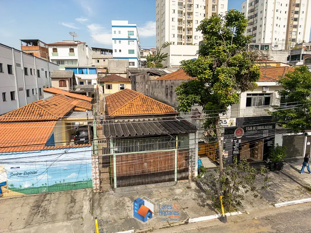 Casa, 4 quartos, 190 m² - Foto 1