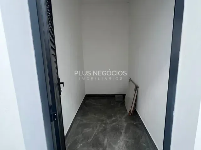 Casa com 250m² 3 quartos e 2 banheiros, à venda, no bairro Jardim Residencial Campos do Conde em Sorocaba