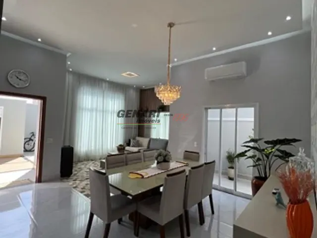 Casa com 300m² 3 quartos e 2 banheiros, à venda, no bairro Jardim Esplanada II em Indaiatuba