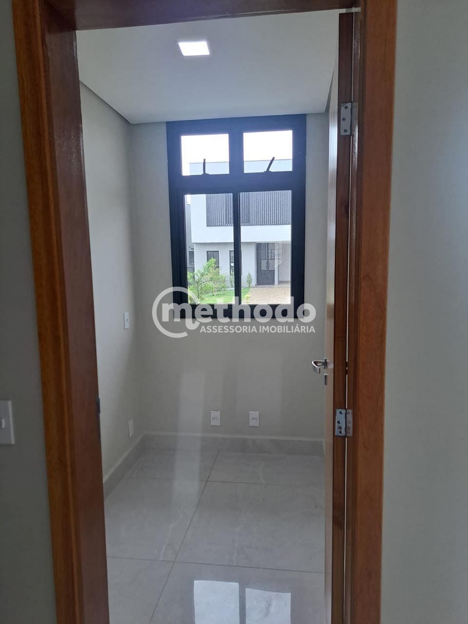 Casa, 4 quartos, 221 m² - Foto 9