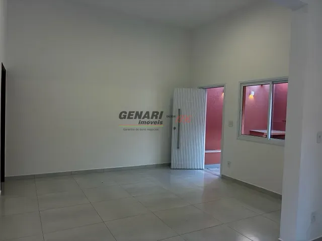 Casa com 150m² 3 quartos e 2 banheiros, à venda, no bairro Jardim Bom Sucesso em Indaiatuba
