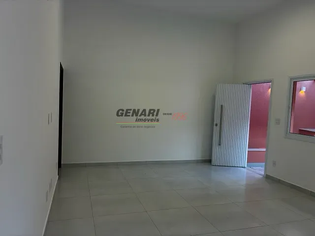 Casa com 150m² 3 quartos e 2 banheiros, à venda, no bairro Jardim Bom Sucesso em Indaiatuba
