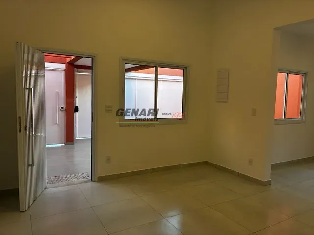 Casa com 150m² 3 quartos e 2 banheiros, à venda, no bairro Jardim Bom Sucesso em Indaiatuba