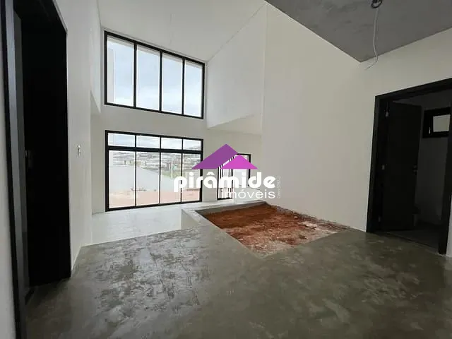 Casa com 450m² 4 quartos e 5 banheiros, à venda, no bairro Urbanova em São José dos Campos