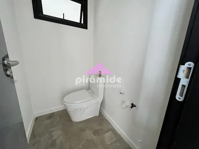 Casa com 450m² 4 quartos e 5 banheiros, à venda, no bairro Urbanova em São José dos Campos