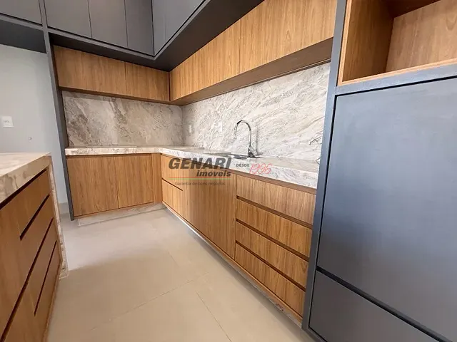 Casa com 305m² 3 quartos e 3 banheiros, à venda, no bairro Jardim Piemonte em Indaiatuba