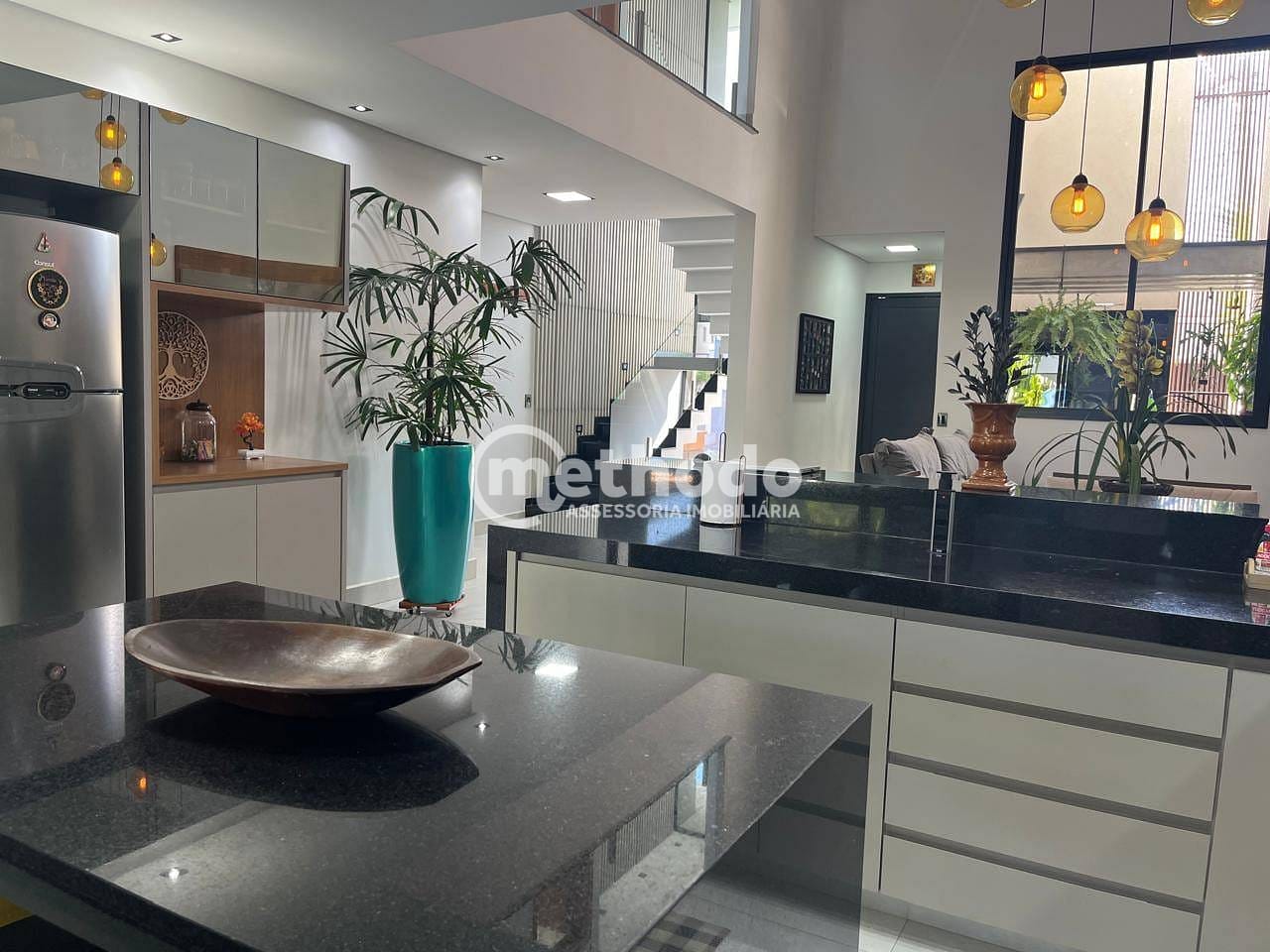 Casa, 4 quartos, 285 m² - Foto 6