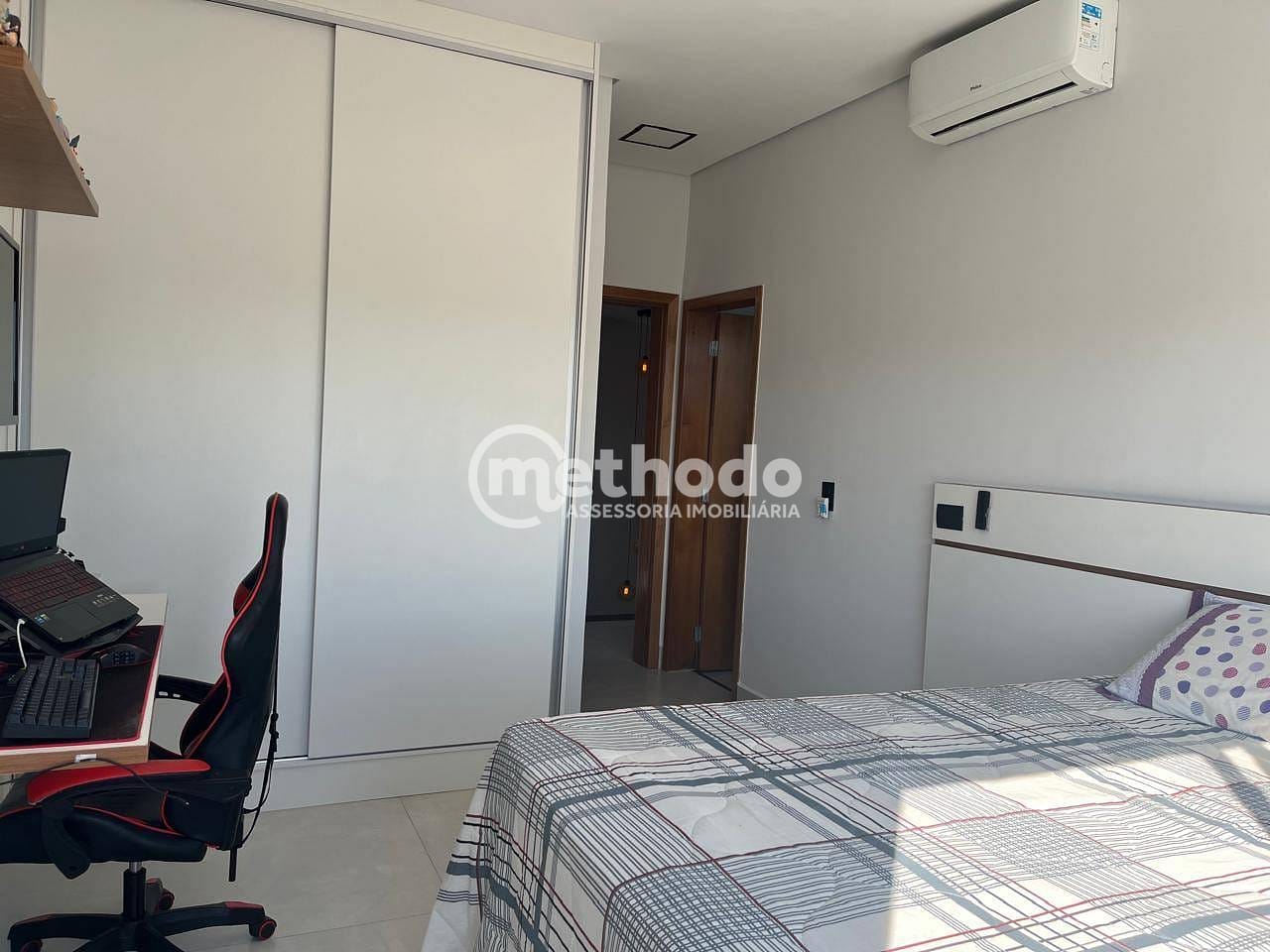 Casa, 4 quartos, 285 m² - Foto 22