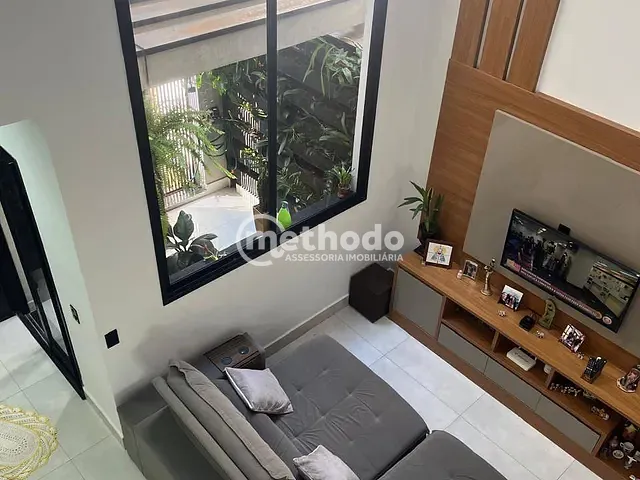 Casa com 340m² 4 quartos e 6 banheiros, à venda, no bairro Jardim São Marcos em Valinhos
