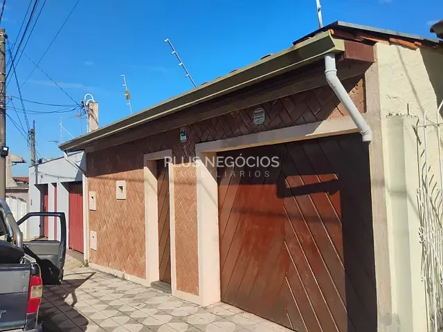 Casa com 350m² 4 quartos e 3 banheiros, à venda, no bairro Jardim Imperial em Sorocaba