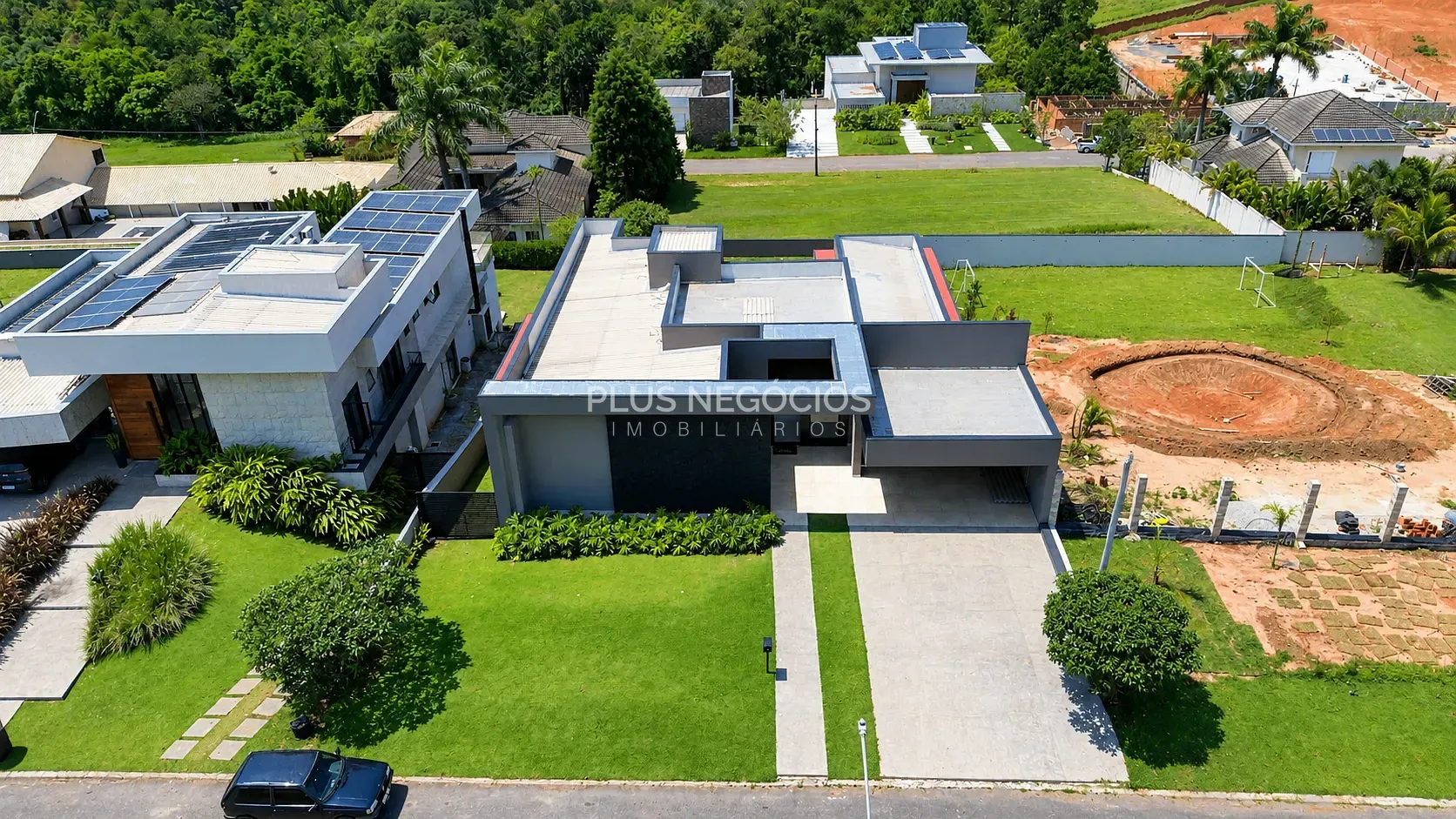 Casa, 3 quartos, 227 m² - Foto 1
