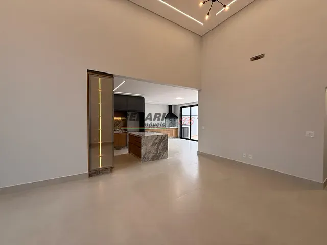 Casa com 352m² 3 quartos e 3 banheiros, à venda, no bairro Residencial Evidências em Indaiatuba