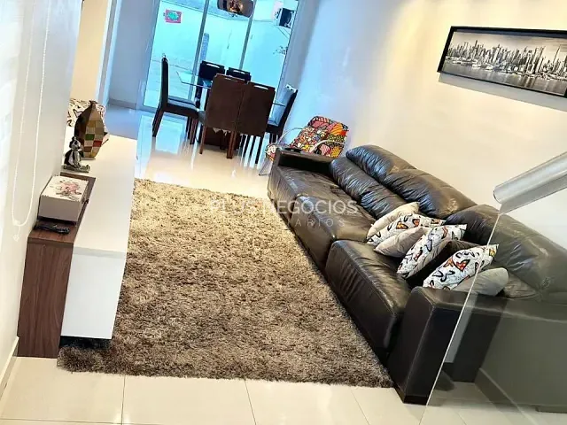 Casa com 200m² 3 quartos e 4 banheiros, à venda, no bairro Wanel Ville em Sorocaba