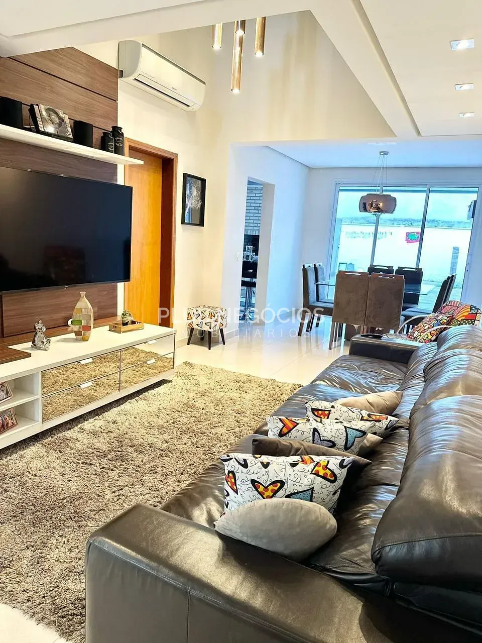 Casa, 3 quartos, 165 m² - Foto 2