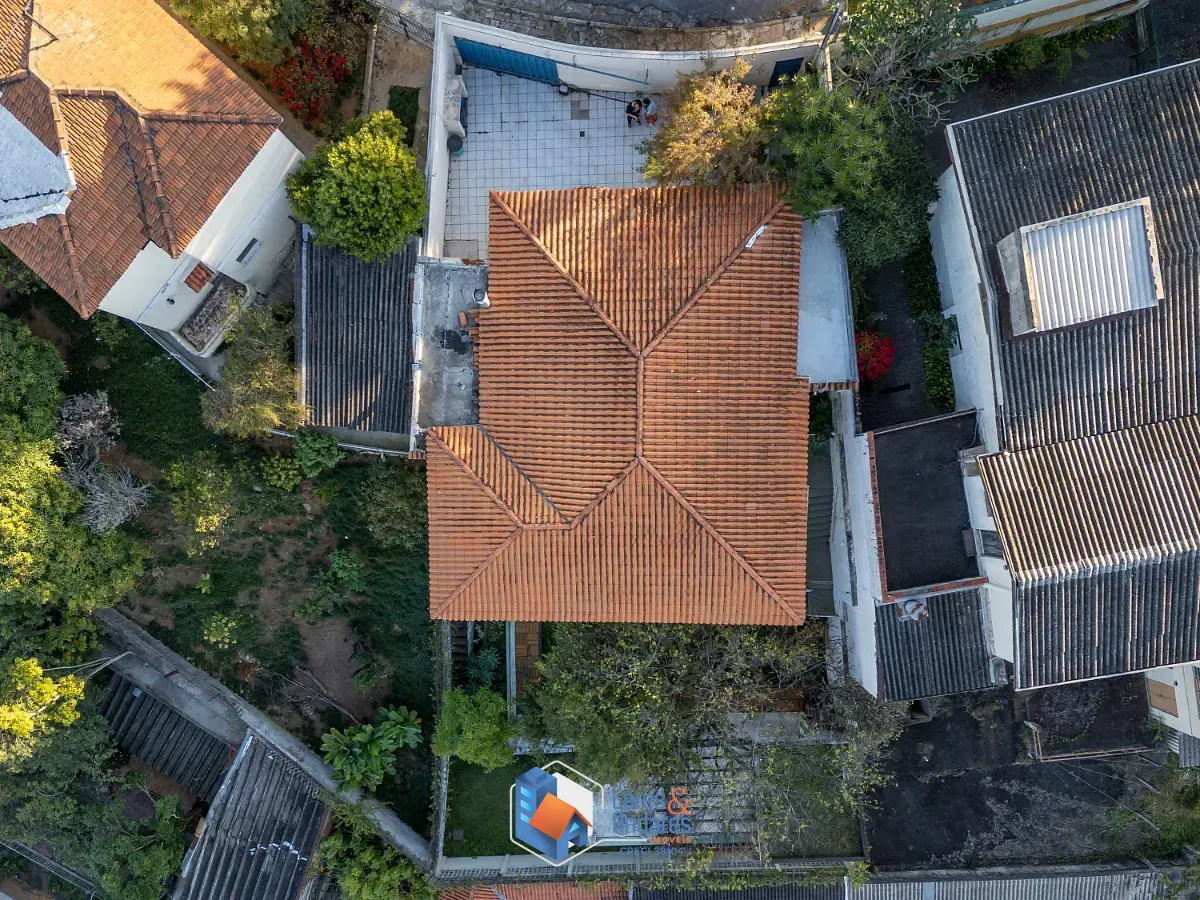Casa, 4 quartos, 253 m² - Foto 4