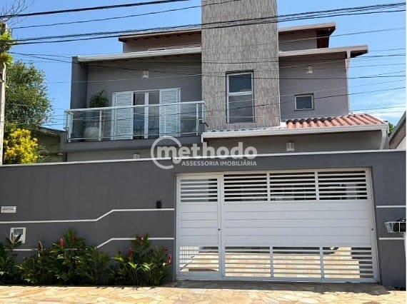 Casa, 4 quartos, 260 m² - Foto 1