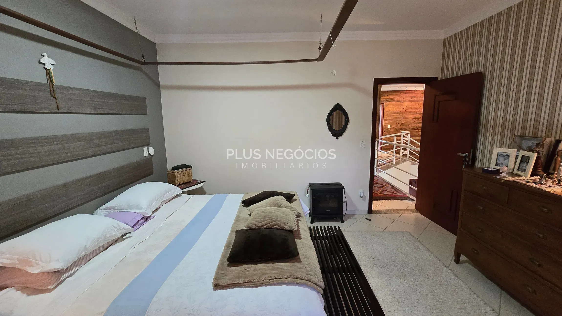 Casa, 4 quartos, 360 m² - Foto 44