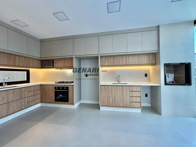 Casa com 200m² 3 quartos e 4 banheiros, à venda, no bairro Jardim Park Vista Real em Indaiatuba