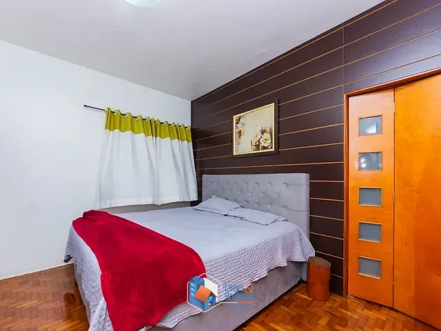 Casa com 300m² 5 quartos e 4 banheiros, à venda, no bairro Vila Moinho Velho em São Paulo