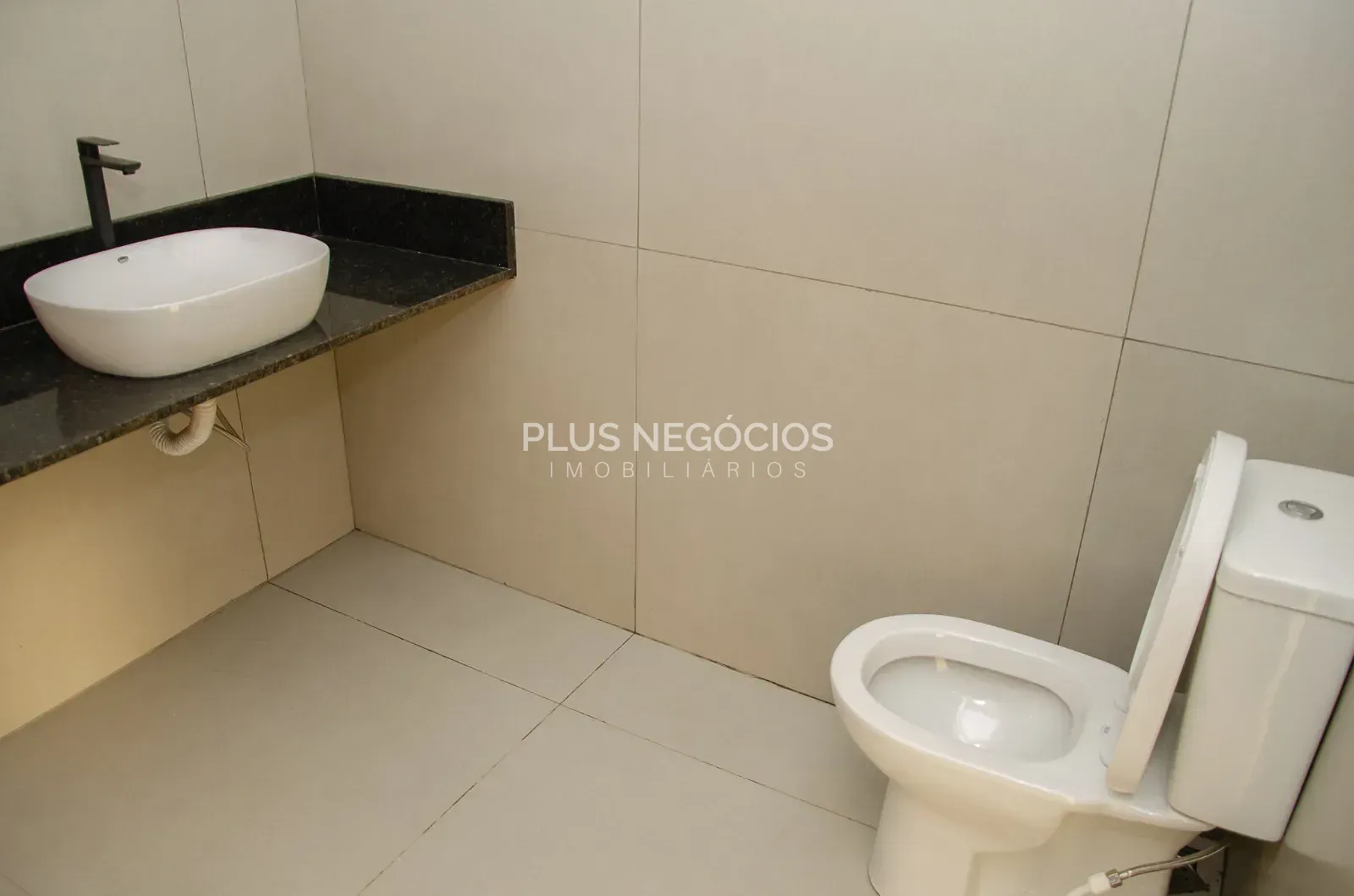 Casa, 3 quartos, 201 m² - Foto 36