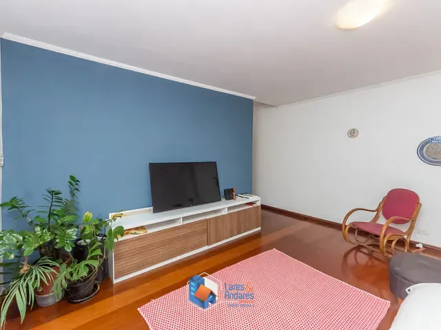 Casa com 101m² 4 quartos e 5 banheiros, à venda, no bairro Vila Elvira em São Paulo