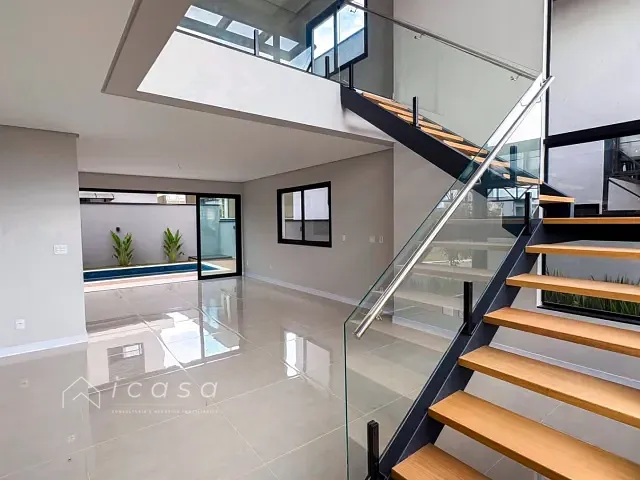 Casa com 250m² 4 quartos e 6 banheiros, à venda, no bairro Recanto dos Eucaliptos em São José dos Campos