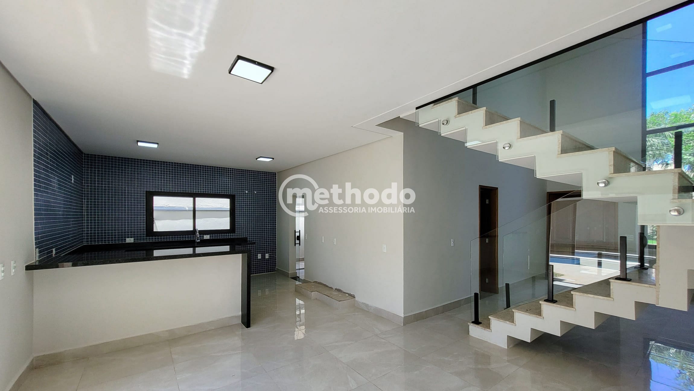 Casa, 3 quartos, 203 m² - Foto 1