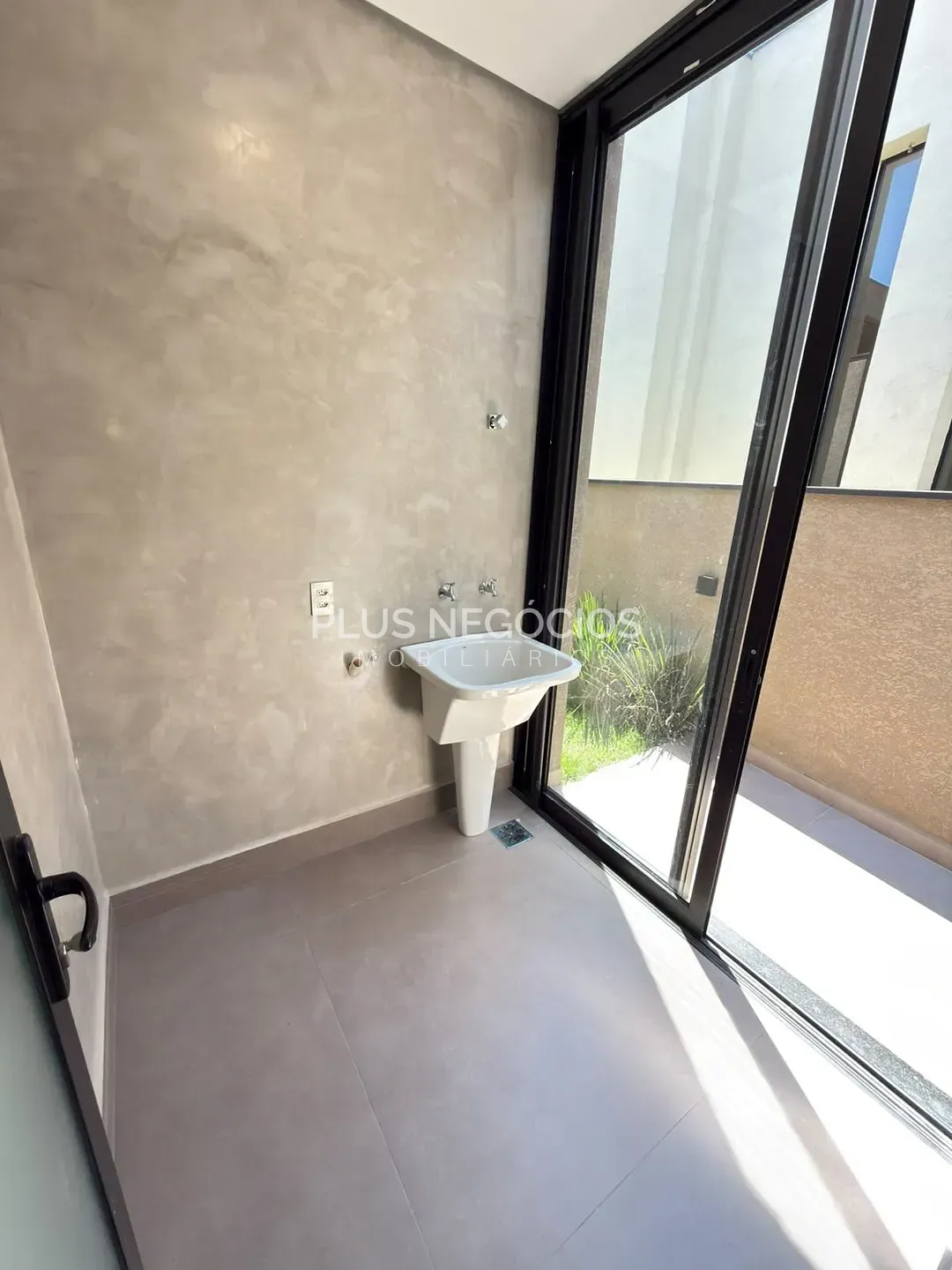 Casa, 3 quartos, 285 m² - Foto 32