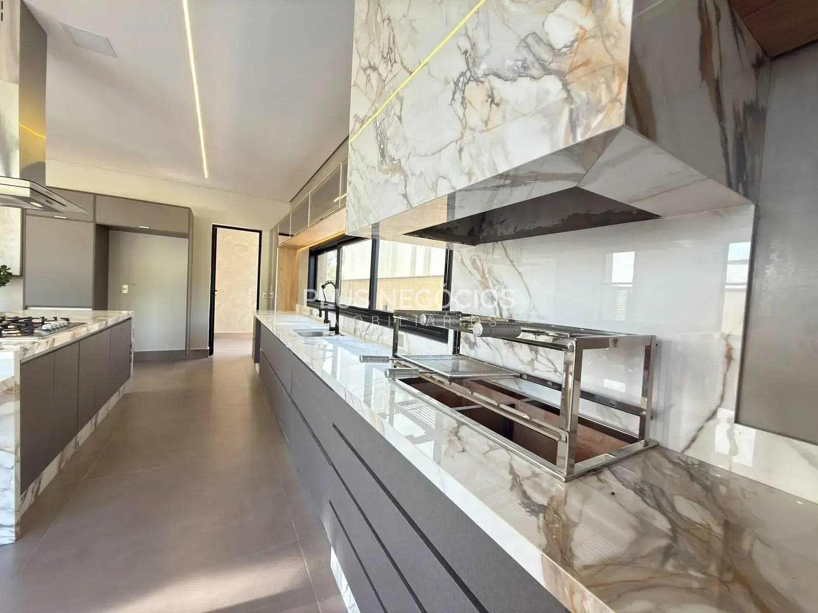 Casa, 3 quartos, 285 m² - Foto 16