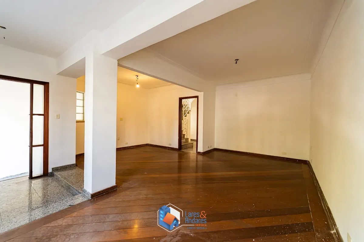 Casa, 3 quartos, 278 m² - Foto 2