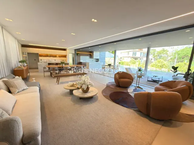 Casa com 612m² 4 quartos e 7 banheiros, à venda, no bairro Alphaville Nova Esplanada em Votorantim