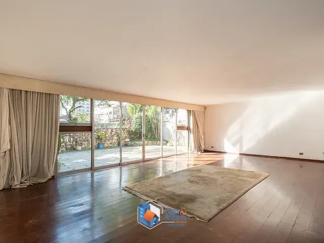Casa com 575m² 3 quartos e 5 banheiros, à venda, no bairro Bela Aliança em São Paulo