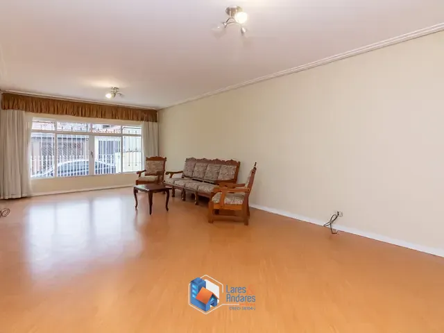 Casa com 202m² 2 quartos e 2 banheiros, à venda, no bairro Vila Ema em São Paulo