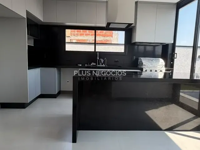 Casa com 300m² 3 quartos e 4 banheiros, à venda, no bairro Alphaville Nova Esplanada em Votorantim