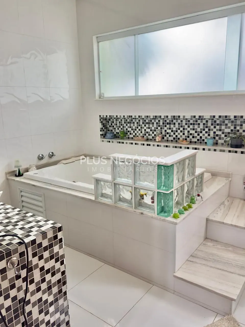 Casa, 3 quartos, 281 m² - Foto 24