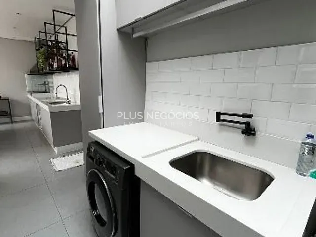 Casa 2 quartos e 1 banheiro, à venda, no bairro Aparecidinha em Sorocaba