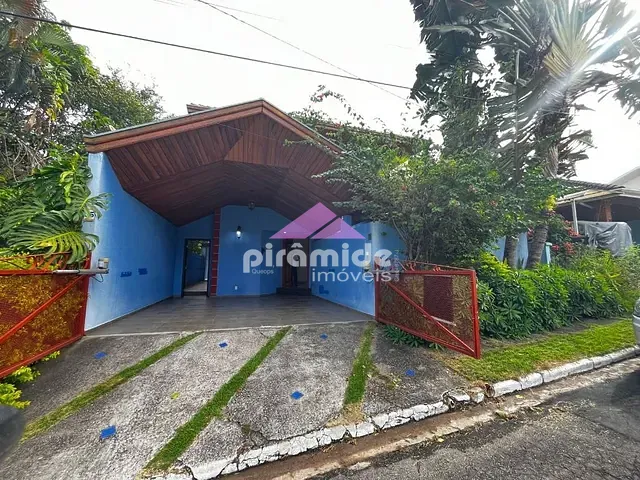 Casa com 252m² 4 quartos e 3 banheiros, à venda, no bairro Urbanova em São José dos Campos