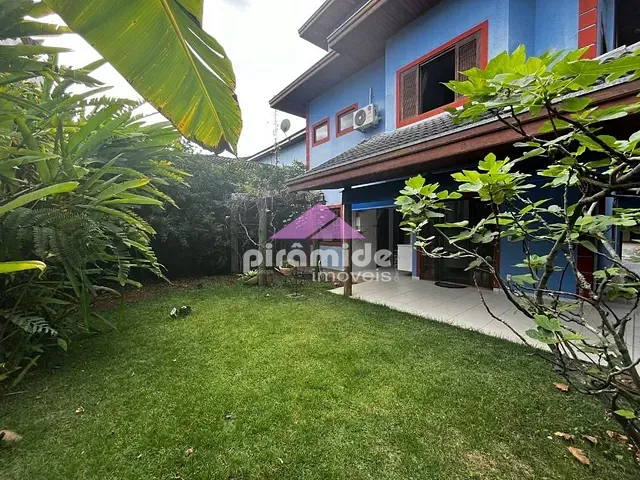 Casa com 252m² 4 quartos e 3 banheiros, à venda, no bairro Urbanova em São José dos Campos