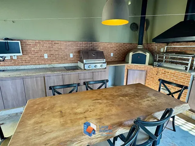 Casa com 468m² 4 quartos e 5 banheiros, à venda, no bairro Alto de Pinheiros em São Paulo