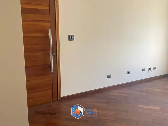 Casa com 250m² 3 quartos e 5 banheiros, à venda, no bairro Lar São Paulo em São Paulo